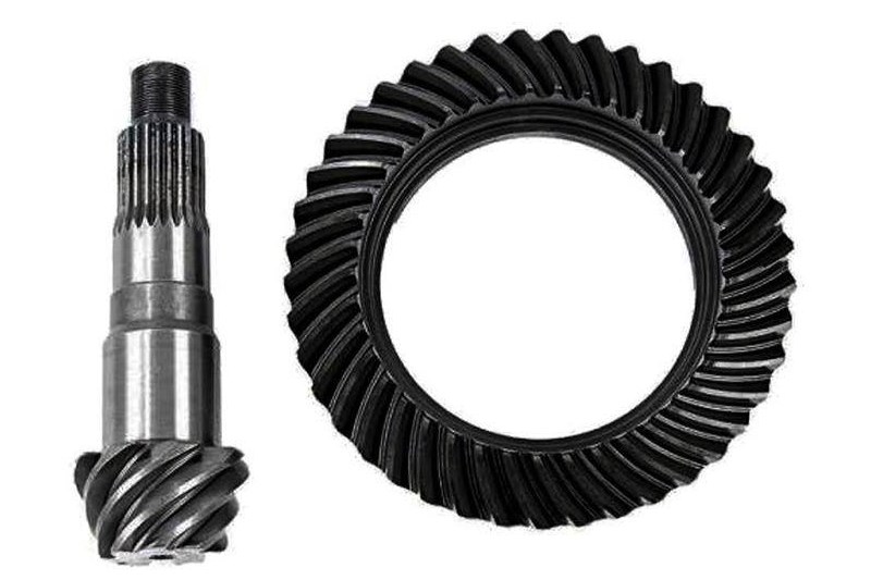 Rear ring and pinion set 4.10 ratio Dana 35 Rough Country