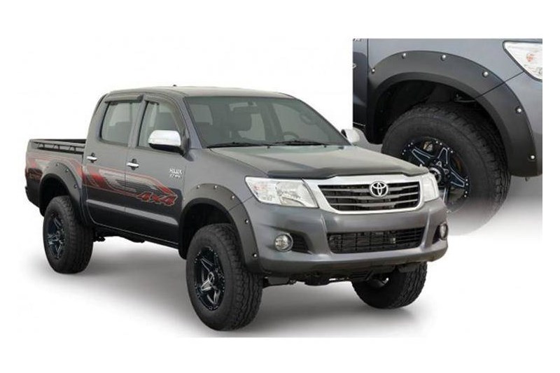 Aletines delanteros y traseros Bushwacker Pocket Style Hilux 11-14