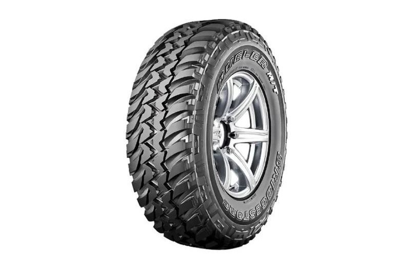 235/85QR16LT 120/116Q DUELER M/T D674