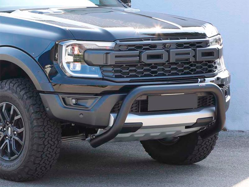 Defensa central negra 63mm con grabacin. Homologacin CE Ford Raptor 2023