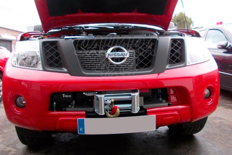 Winch mount for original bumper for Nissan Navara/Pathfinder