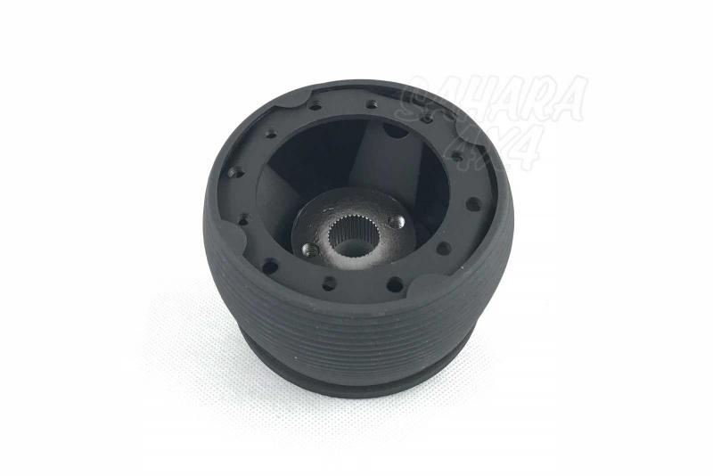 Steering wheel hub kit for Land Rover Discovery 2 - Sizes: 36 Splines / 17.3mm , click for more information.