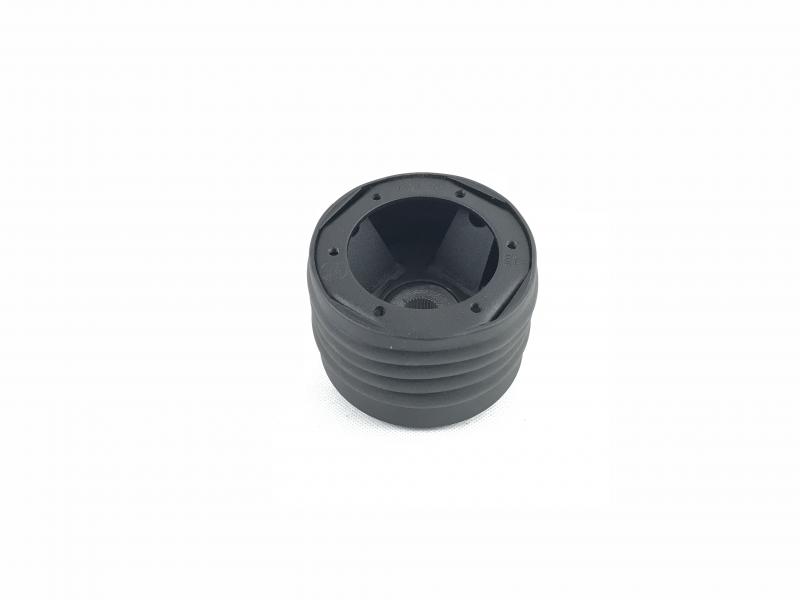 Steering wheel hub kit for Land Rover Discovery 2 - Sizes: 36 Splines / 17.5mm , click for more information.