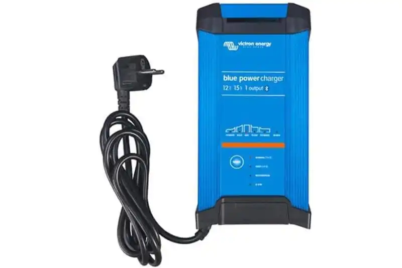 Cargador de bateria Blue Smart 12V 30AMP IP22 Victron Energy