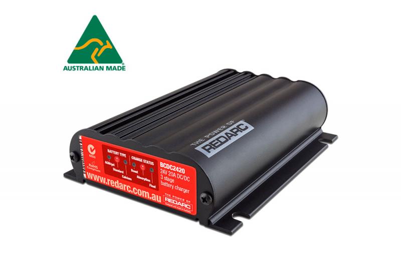 Cargador Multietapa 20Amh (24v) (Redarc) - El REDARC BCDC2420 es un cargador dual de CC a CC para vehculo de 24 V 20 A diseado para mantener la batera cargada mientras conduce, cuenta con un regulador solar MPPT para aumentar el suministro de energa solar.