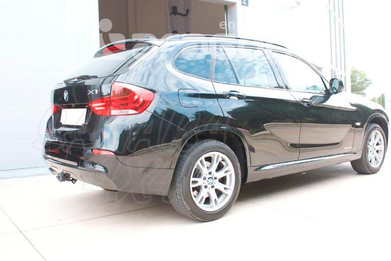 Enganche de Remolque Extraible Horizontal BMW X1 E84 12/2009-9/2015 - Consultar homologacion.