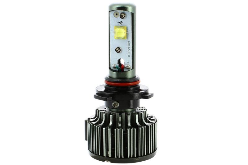 Kit de Conversin Bombillas HB3 LED Evo Formance  - Sustituya sus antiguas bombillas por unas potentes de LED. Montaje fcil y rpido, no requiere ningn tipo de modificacin elctrica. 