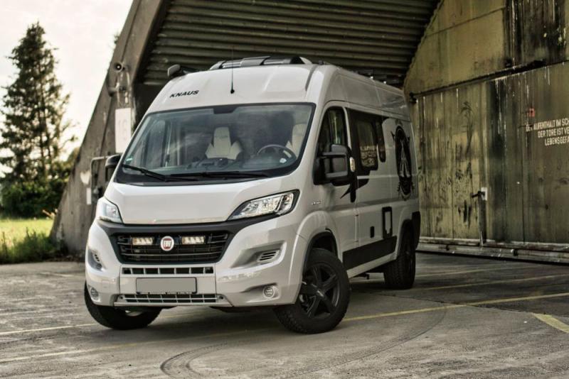 Fiat Ducato 2014-2021 Grille Kit Triple-R 750 - Pair of led lights and hardware