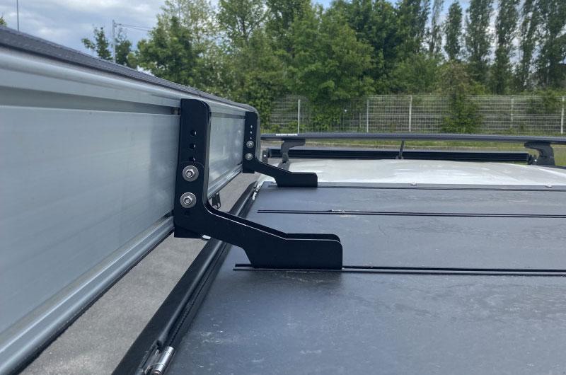 Mounting kit for 450 and 360 awning (on Rockalu Hardtop 2)