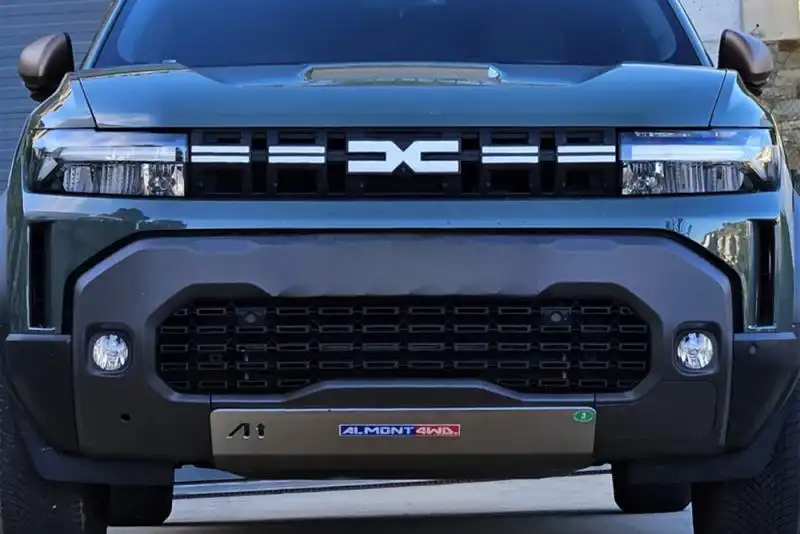 Almont 4WD front skid plate for Dacia Duster 4WD/2WD 2024>