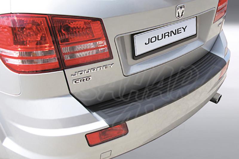 Rear Bumper Protector for Dodge Journey 2011- - The solution to protect the top of the rear bumper