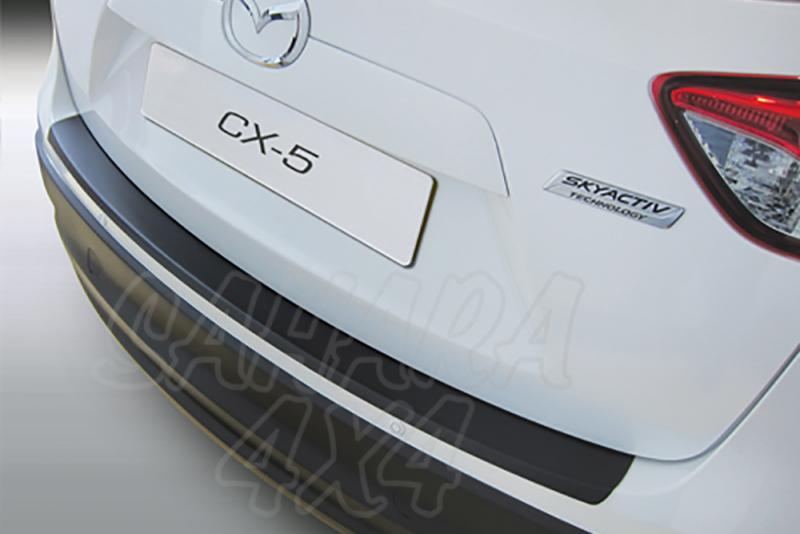 Protector Paragolpes Trasero para Mazda CX-5 - La solucin para proteger la parte superior del paragolpes trasero
