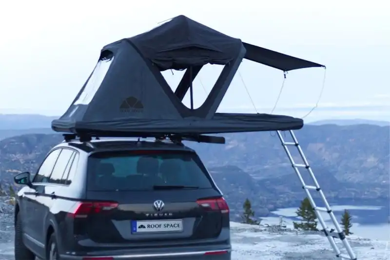 Roof Space 2 Roof Tent - Can you imagine a roof tent that combines the speed of a rigid tent with the space of a folding tent? Stop dreaming and discover the Roof Space 2!