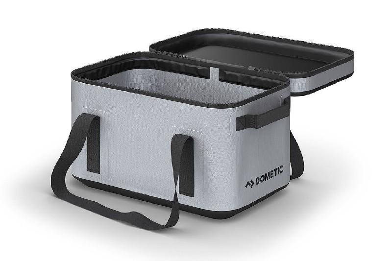 Almacenamiento suave Dometic GO 20L/5.3Gal - Haga que el embalaje y el almacenamiento de su equipo sean sencillos con el verstil y protector almacenamiento de equipo porttil de Dometic en tamaos de 20L y 10L.