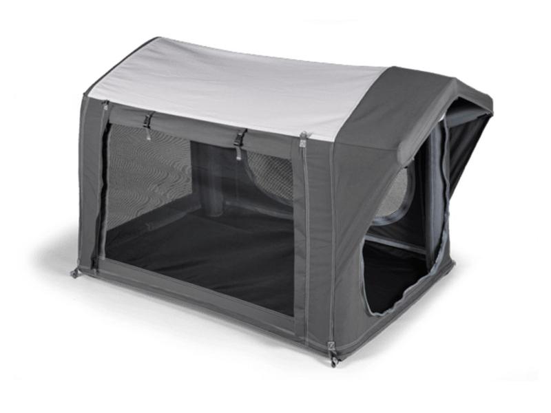 DOMETIC K9 80 AIR Inflatable dog box - The Dometic K9 80 AIR is the ideal solution for pet owners who love to travel. This versatile, inflatable dog crate was designed to keep your furry friend comfortable and safe throughout the journey. It features a removable floor which makes it incredibly easy to clean and pack, and a convenient carry handle, making it highly portable.