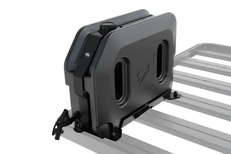Pro Water Tank With Mounting System / 20L - by Front Runner